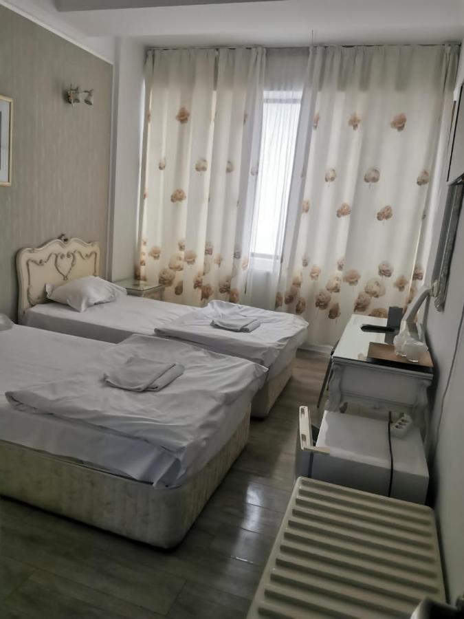 Nevis Fundeni Hotel Bukarest Eksteriør billede