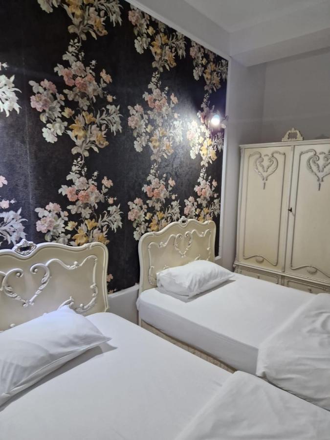 Nevis Fundeni Hotel Bukarest Eksteriør billede