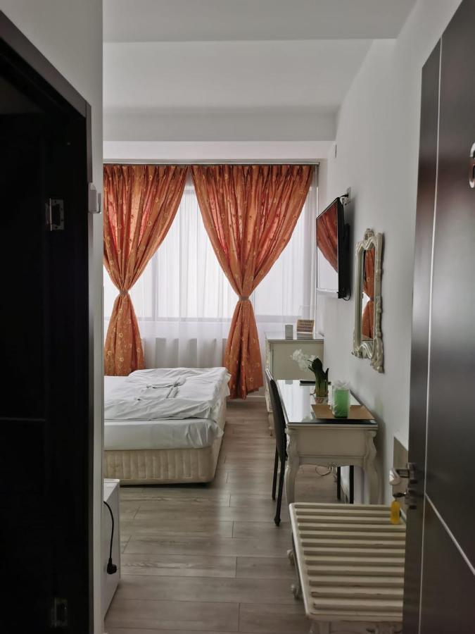 Nevis Fundeni Hotel Bukarest Eksteriør billede